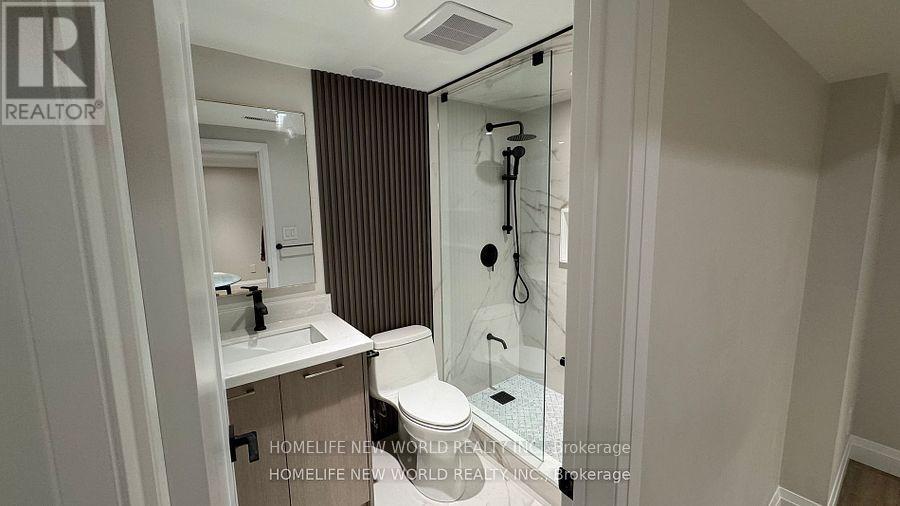 410 Victor Court, Pickering, Ontario L1W 3J8 - Photo 6 - E12885218