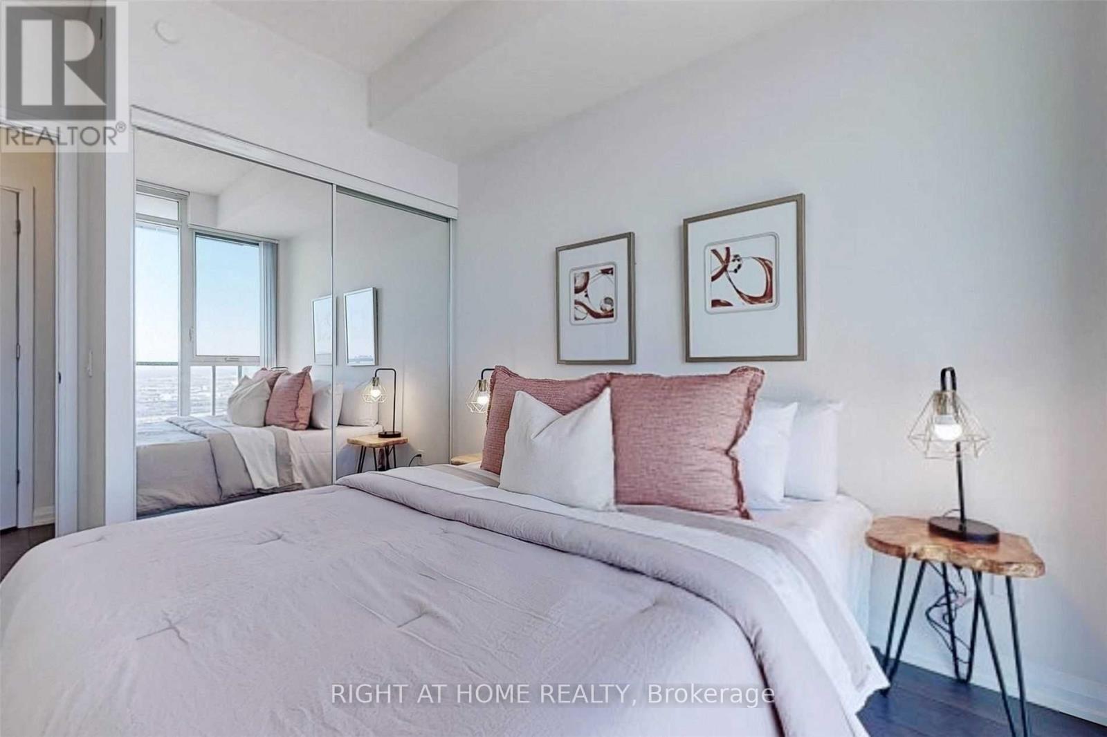 3601 - 7895 Jane Street, Vaughan, Ontario  L4K 0K2 - Photo 18 - N12885206