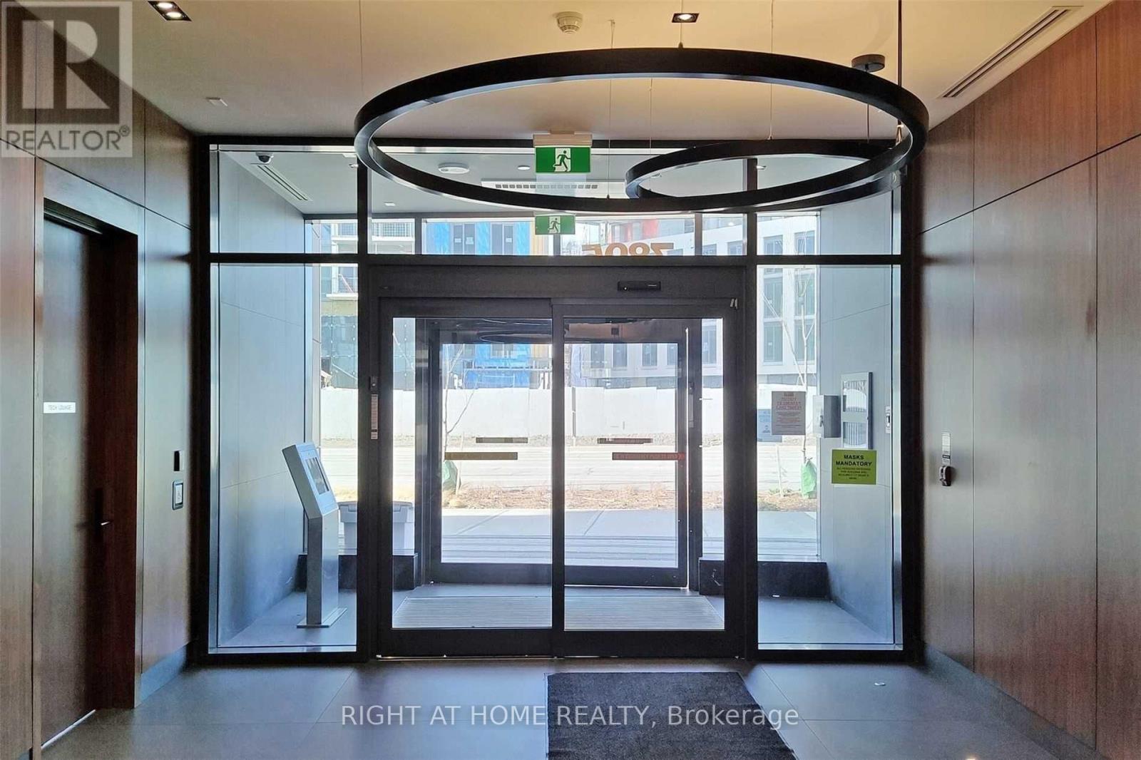 3601 - 7895 Jane Street, Vaughan, Ontario  L4K 0K2 - Photo 3 - N12885206