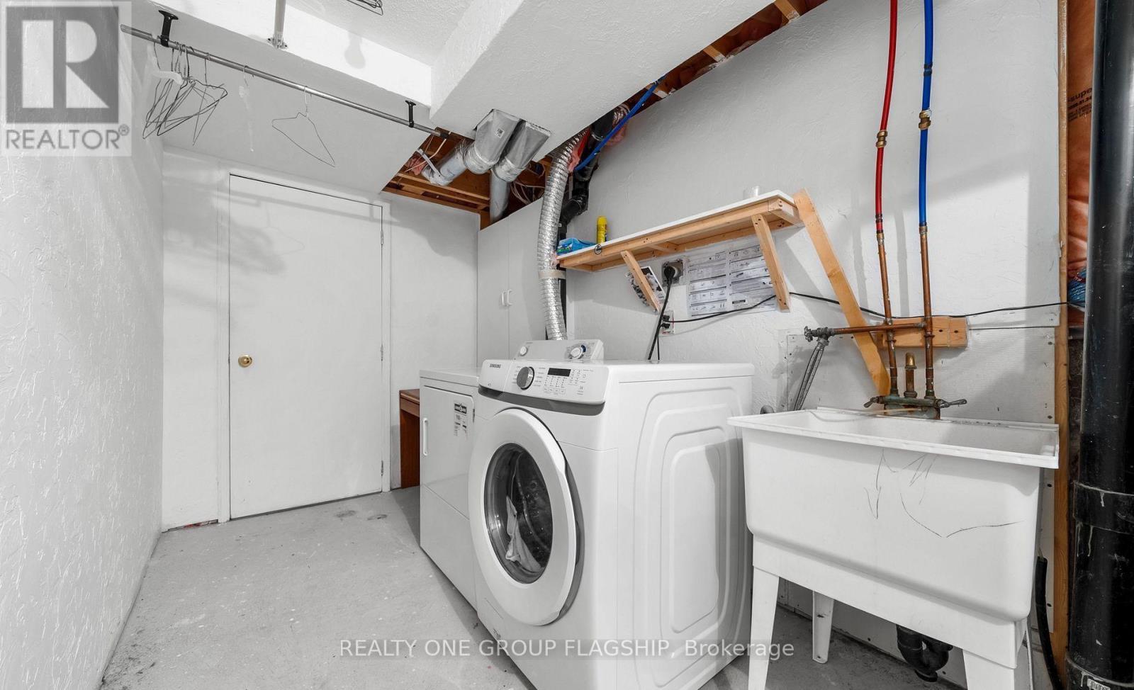 909 Oaktree Crescent, Newmarket, Ontario  L3X 2Z1 - Photo 24 - N12885216