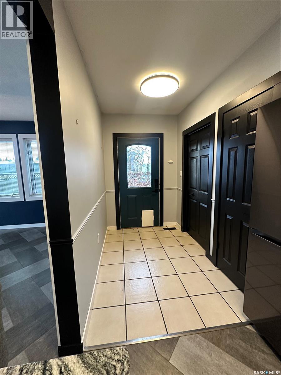 801 5th Avenue, Whitewood, Saskatchewan  S0G 5C0 - Photo 13 - SK027731