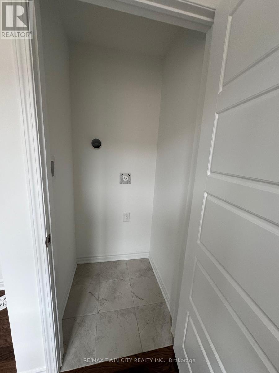 4082 Kadic Terrace, Mississauga, Ontario  L5M 2S8 - Photo 23 - W12885192