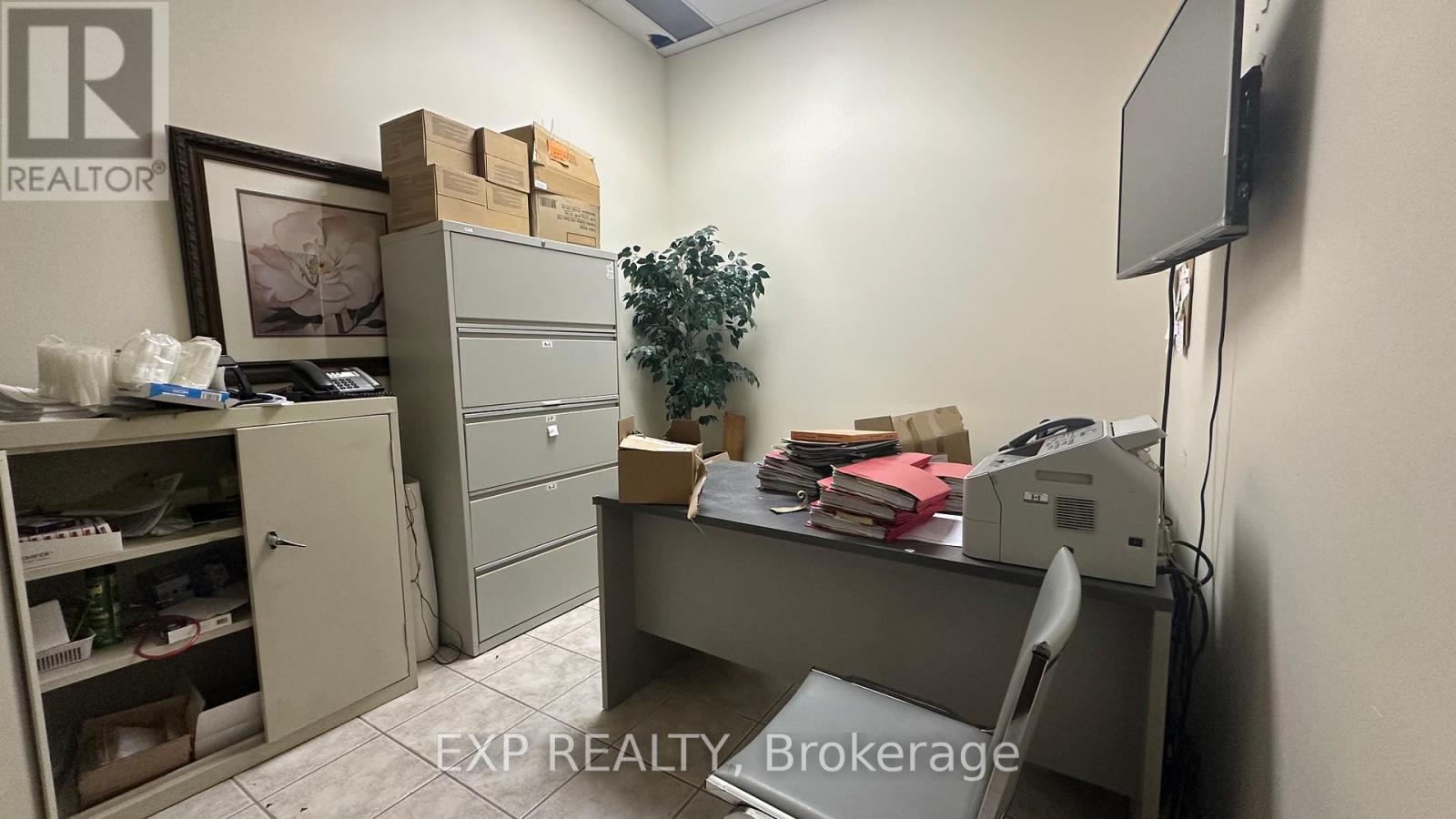 45 Wyndham Street N, Guelph, Ontario N1H 4E4 - Photo 16 - X12885204