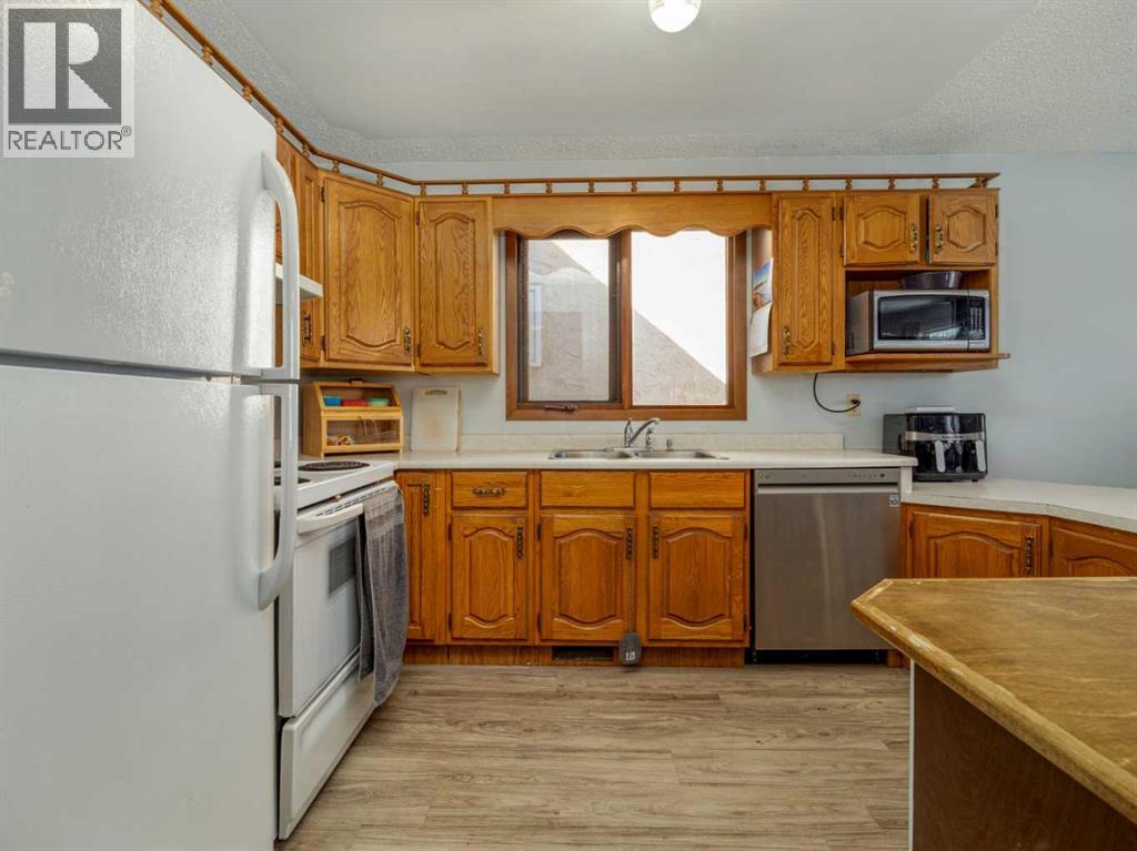 210 Jerry Potts Boulevard W, Lethbridge, Alberta  T1K 6H1 - Photo 18 - A2291548