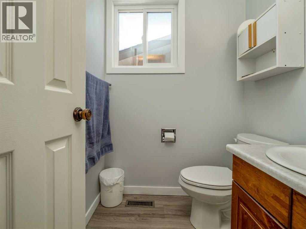 210 Jerry Potts Boulevard W, Lethbridge, Alberta  T1K 6H1 - Photo 26 - A2291548