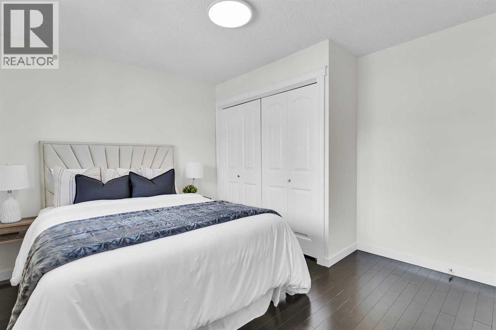 4224 Worcester Drive SW, Calgary, Alberta  T3C 3L4 - Photo 14 - A2290587