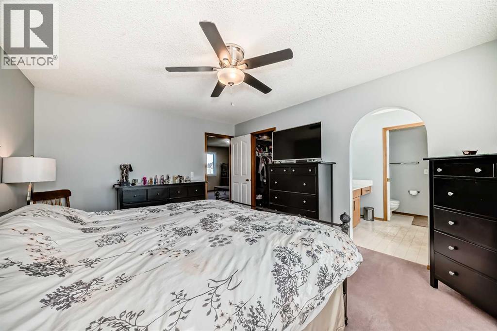 129 Somerset Drive Sw, Calgary, Alberta  T2Y 3C8 - Photo 20 - A2290871