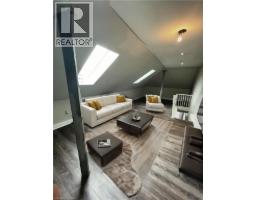17 VICTORIA Avenue Unit# Upper, Cambridge, Ontario