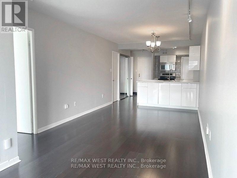 1515 - 44 St Joseph Street, Toronto, Ontario  M4Y 2W4 - Photo 5 - C12885256