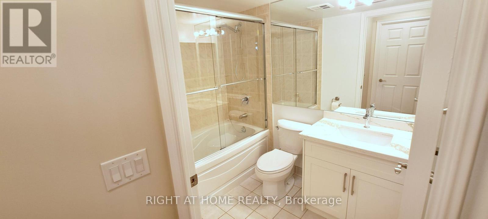 923 - 5233 Dundas Street W, Toronto, Ontario  M9B 6M1 - Photo 17 - W12885258