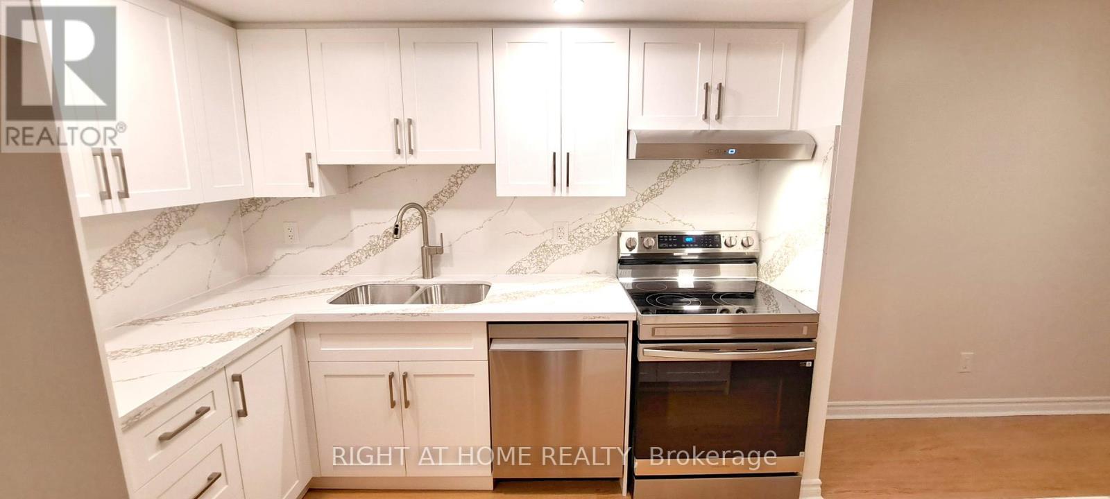 923 - 5233 Dundas Street W, Toronto, Ontario  M9B 6M1 - Photo 9 - W12885258