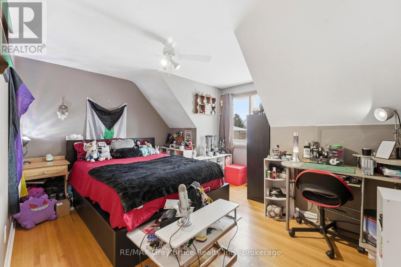 235 5th Avenue, Hanover, Ontario  N4N 2C3 - Photo 22 - X12885262