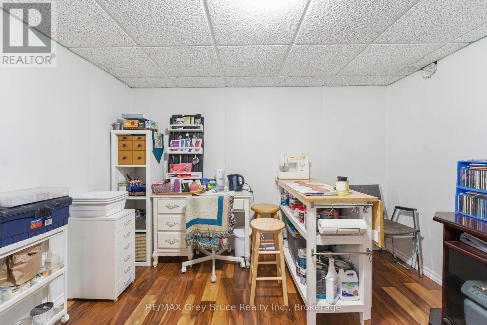 235 5th Avenue, Hanover, Ontario  N4N 2C3 - Photo 27 - X12885262