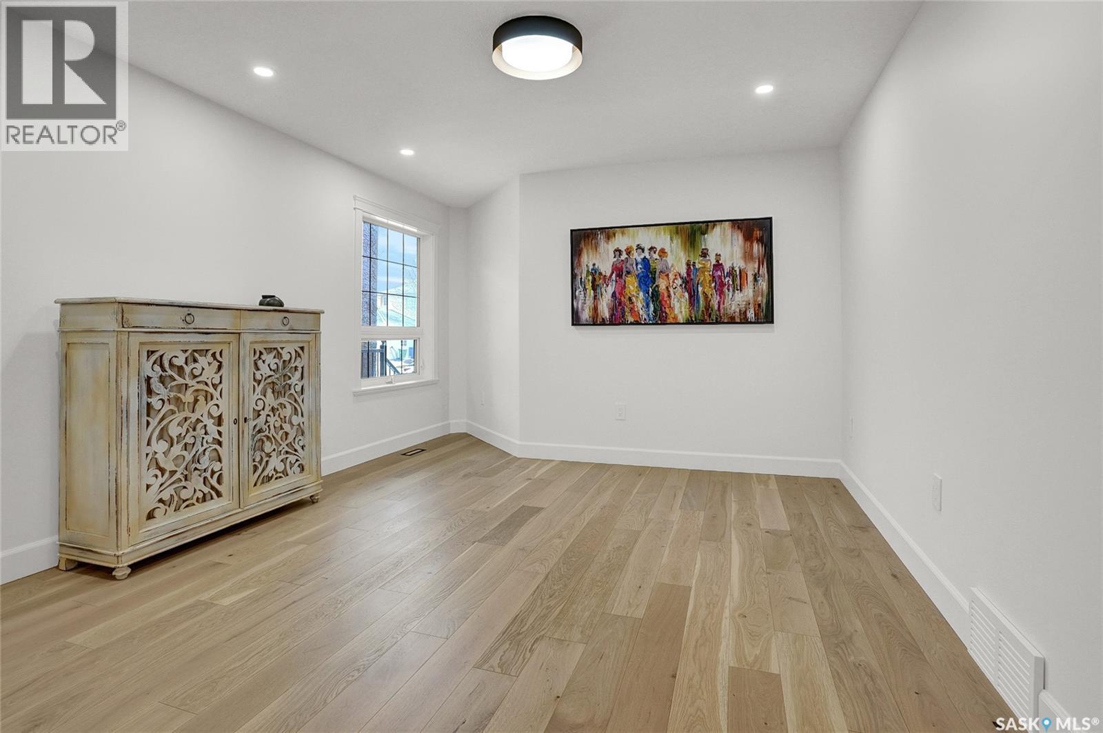 9275 Wascana Mews, Regina, Saskatchewan  S4V 2W4 - Photo 19 - SK030235