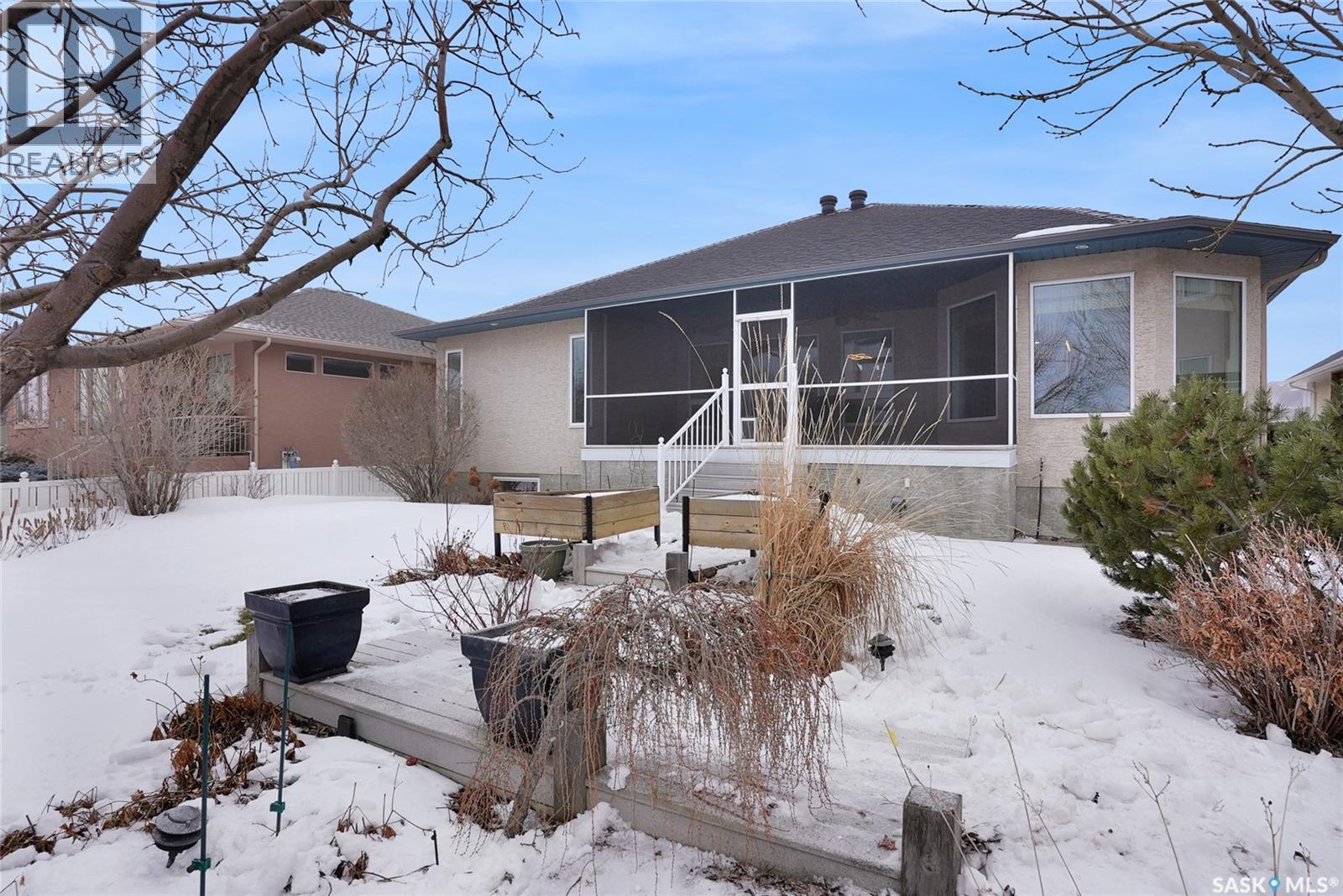 9275 Wascana Mews, Regina, Saskatchewan  S4V 2W4 - Photo 45 - SK030235