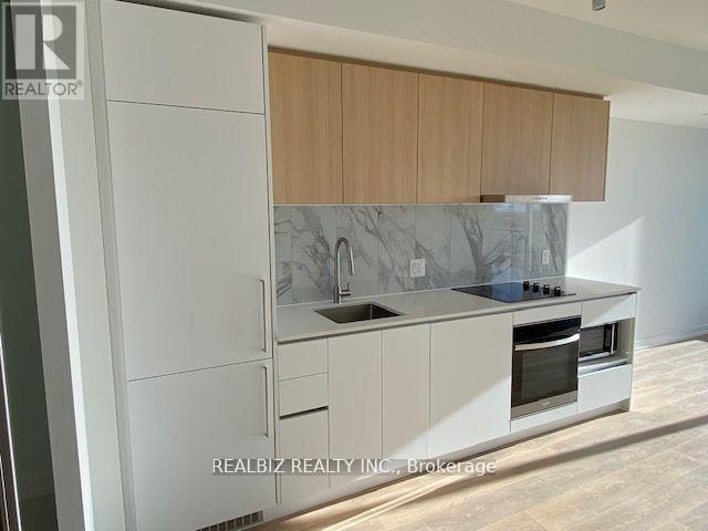 1220 - 1100 Sheppard Avenue W, Toronto, Ontario M3J 0H1 - Photo 3 - W12885272