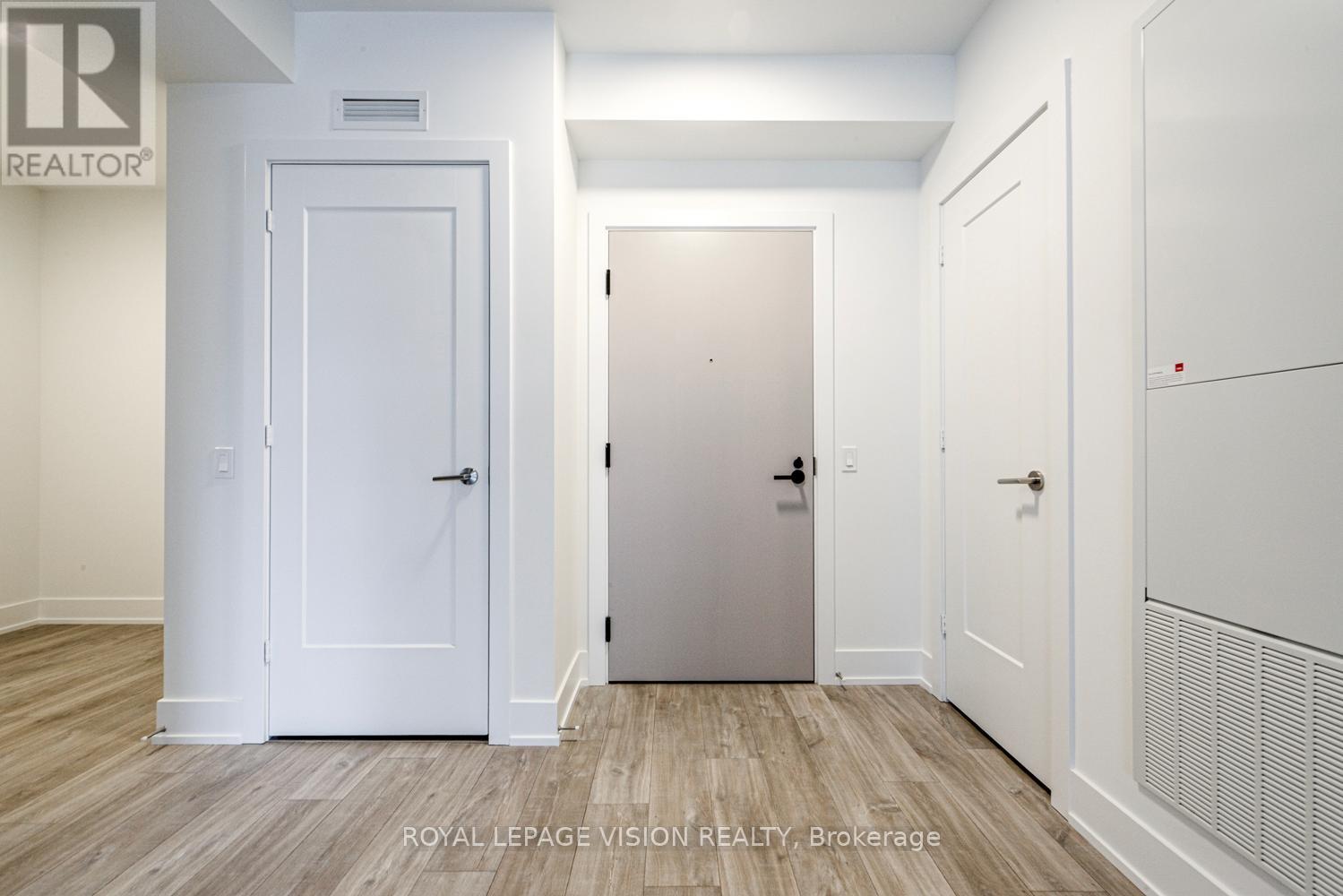 430 - 858 Dupont Street, Toronto, Ontario M6G 0C1 - Photo 6 - W12885276