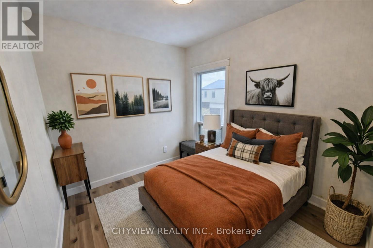 281 Wentworth Street, Hamilton, Ontario L8L 5V9 - Photo 10 - X12885270