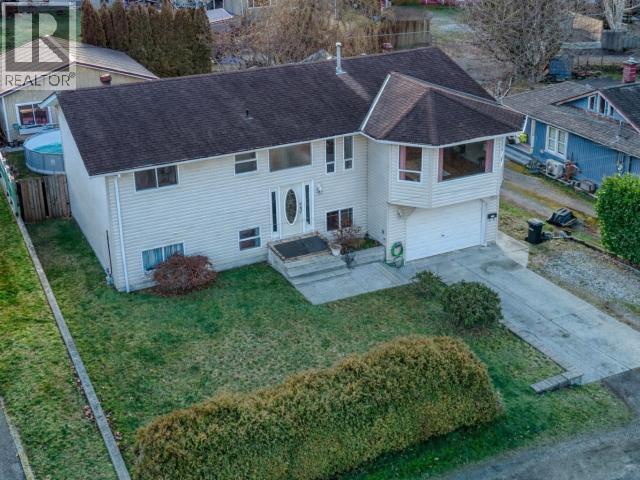 5439 Manson Ave, Powell River, British Columbia  V8A 3R1 - Photo 1 - 19610