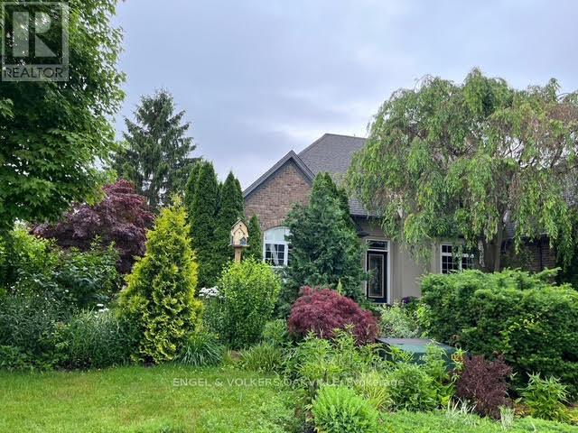 50 James Street, Niagara-On-The-Lake, Ontario  L0S 1J0 - Photo 3 - X12782562