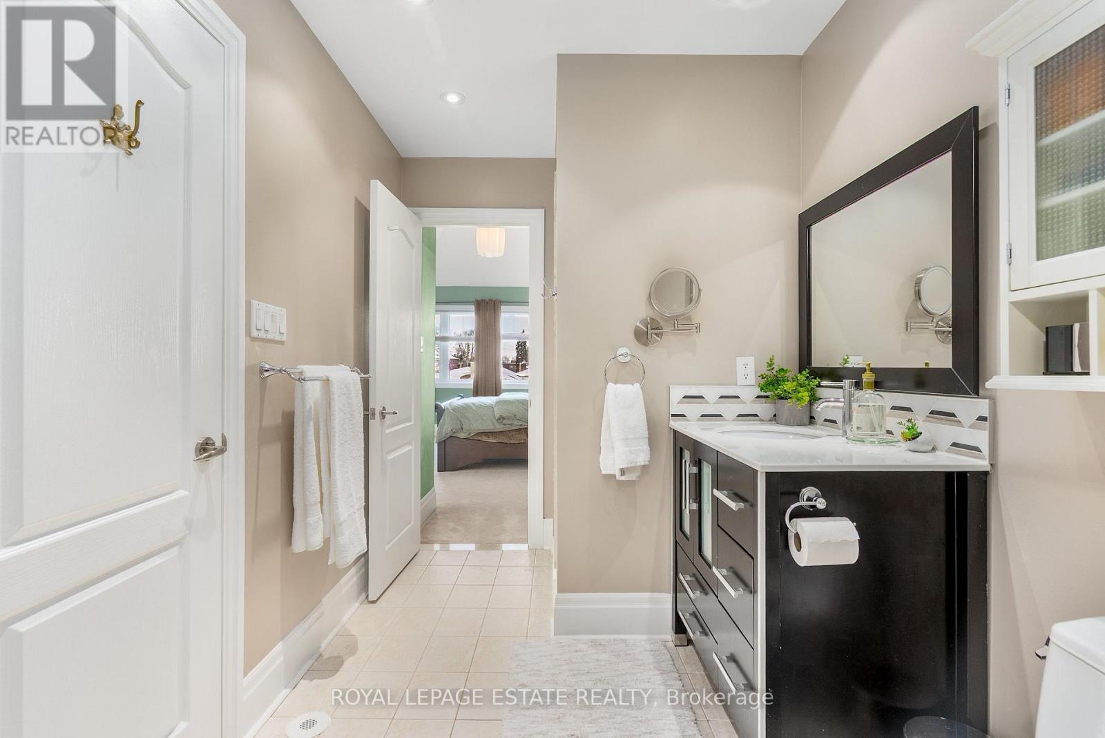 120 Clement Road, Toronto, Ontario  M9R 1Z2 - Photo 33 - W12885284