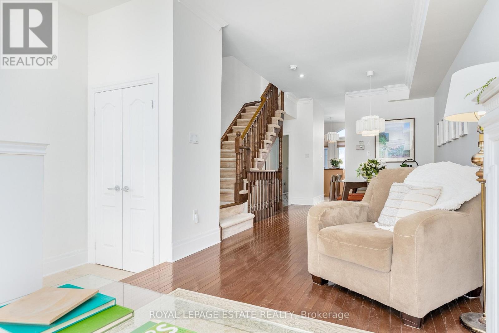 120 Clement Road, Toronto, Ontario  M9R 1Z2 - Photo 8 - W12885284