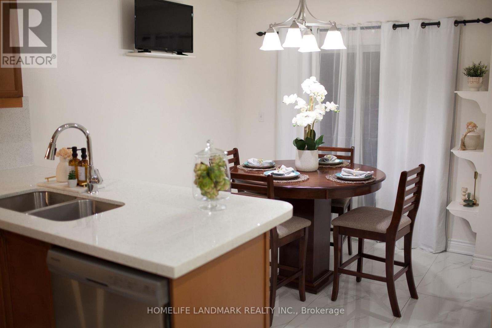 24 Cherryplum Way, Brampton, Ontario  L6S 6J4 - Photo 18 - W12885290