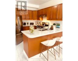 24 CHERRYPLUM WAY, Brampton, Ontario