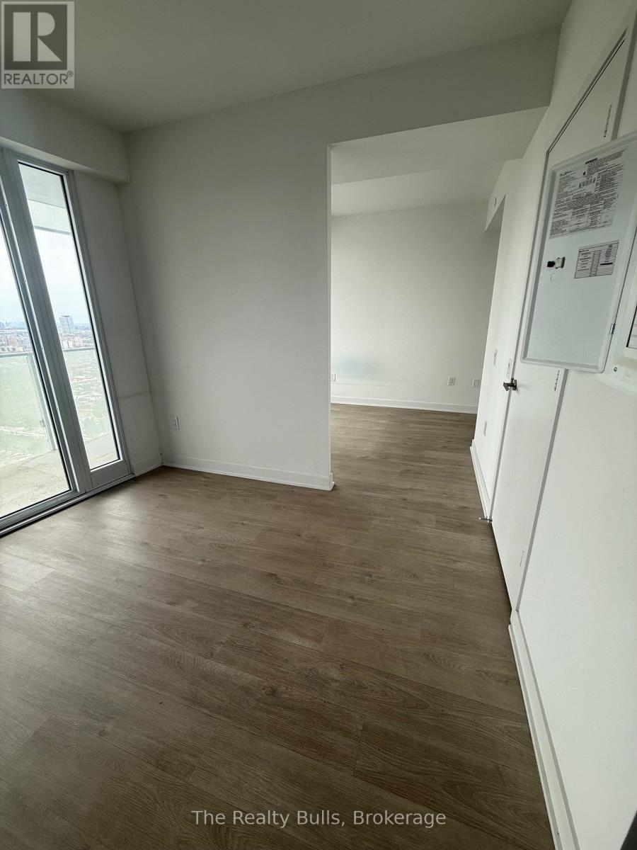 2102 - 3900 Confederation Parkway, Mississauga, Ontario  L5B 0M3 - Photo 7 - W12882010