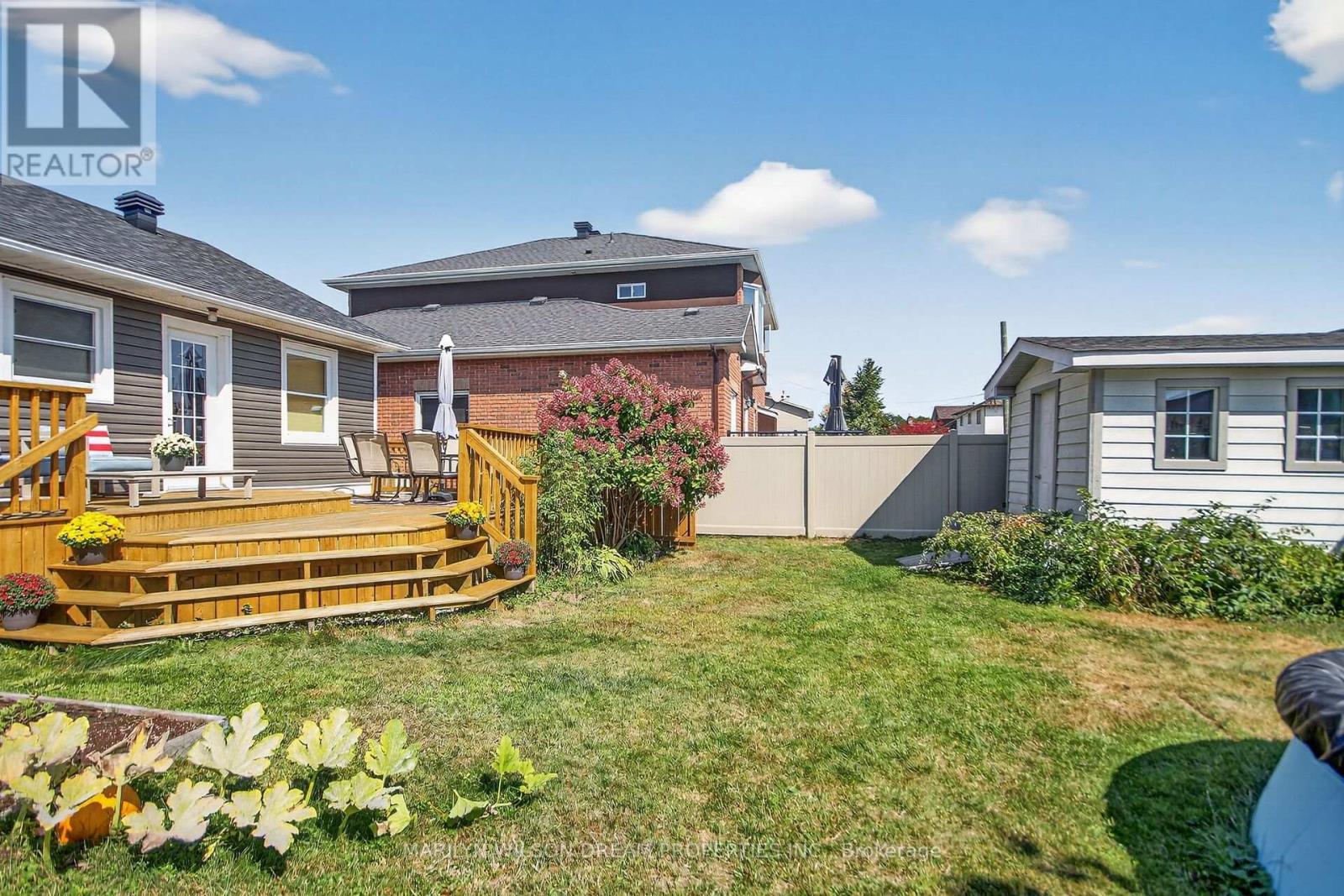 1914 Rosebella Avenue, Ottawa, Ontario K1T 1G7 - Photo 42 - X12885302