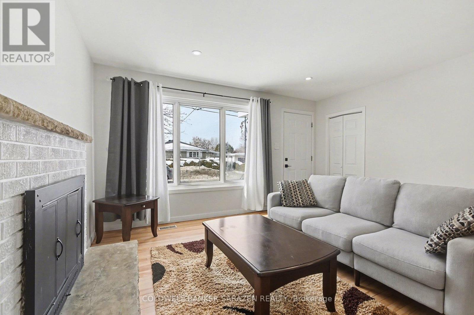 1103 Frances Street, Ottawa, Ontario  K1K 3L6 - Photo 5 - X12885306