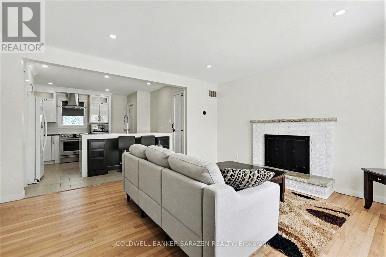 1103 Frances Street, Ottawa, Ontario  K1K 3L6 - Photo 7 - X12885306