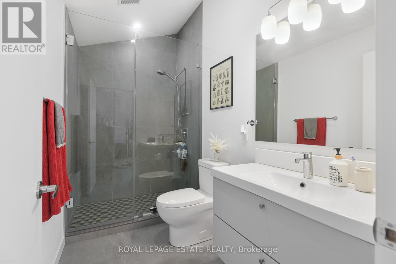 Third Floor - 506 Scarborough Road, Toronto, Ontario  M4E 3N2 - Photo 14 - E12885298