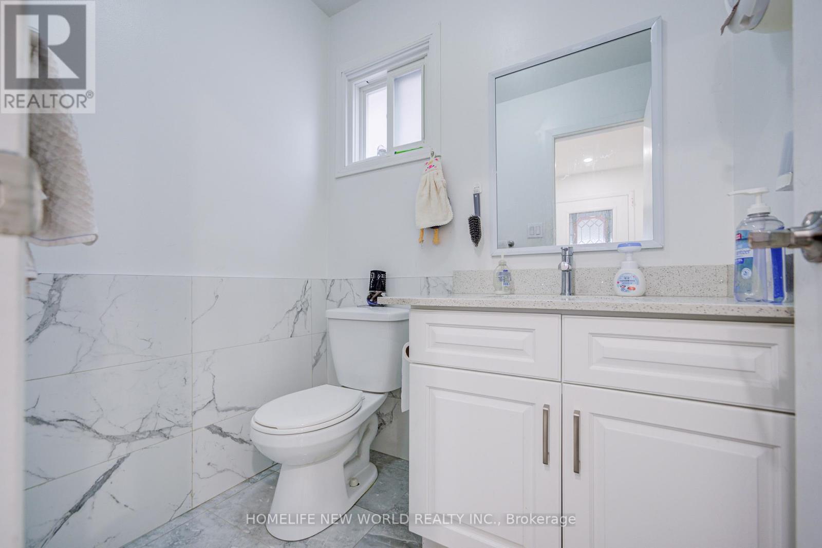 51 Whitley Castle Crescent, Toronto, Ontario  M1V 2P5 - Photo 6 - E12885310