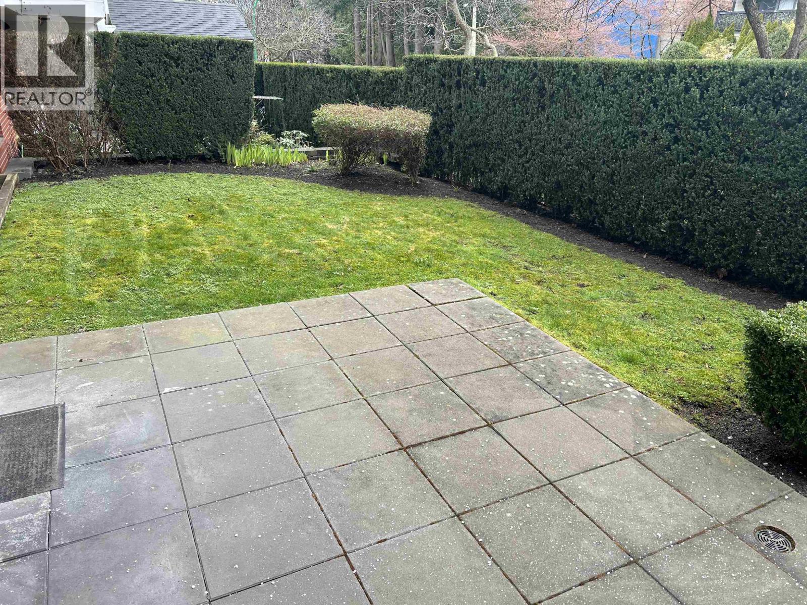 112 5655 Inman Avenue, Burnaby, British Columbia  V5H 2M2 - Photo 13 - R3099161