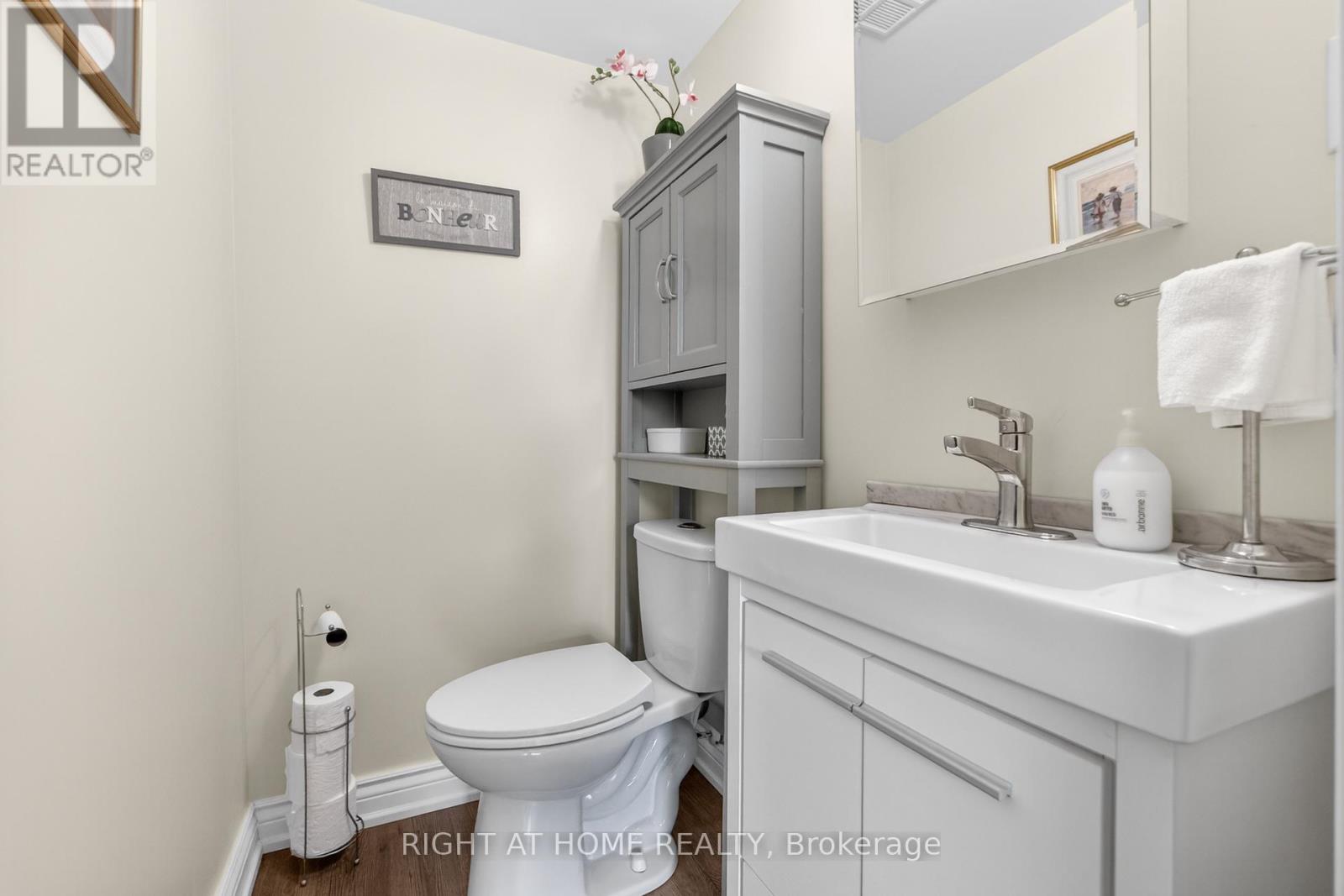 610 - 3590 Kaneff Crescent, Mississauga, Ontario  L5A 3X3 - Photo 19 - W12885300