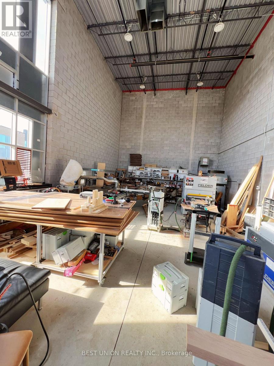 19 - 1158 King Road, Burlington, Ontario L7T 0C5 - Photo 6 - W12885304