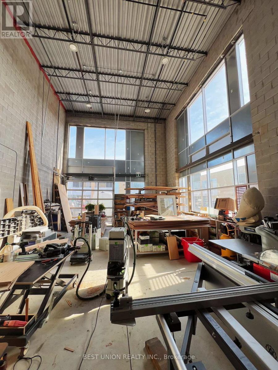 19 - 1158 King Road, Burlington, Ontario L7T 0C5 - Photo 9 - W12885304