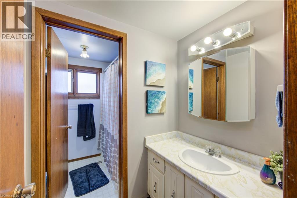 135 King Hiram Street, Ingersoll, Ontario  N5C 1L7 - Photo 30 - 40809689