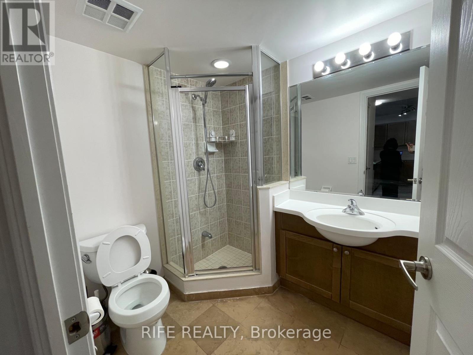 4107 - 763 Bay Street, Toronto, Ontario  M5G 2R3 - Photo 8 - C12885318