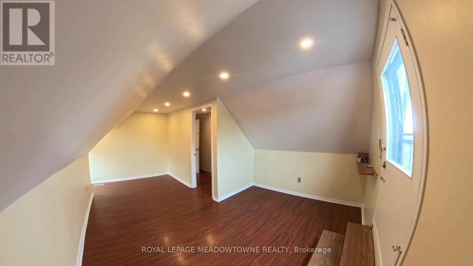 A - 492 Dufferin Street, Toronto, Ontario  M6K 2A5 - Photo 10 - C12766604