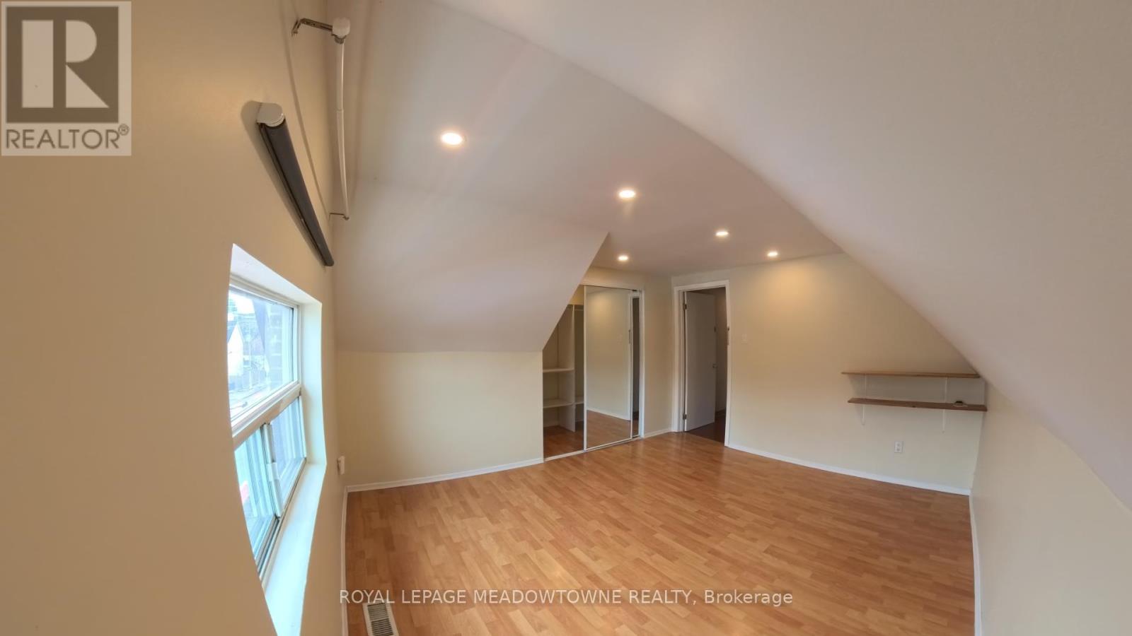 A - 492 Dufferin Street, Toronto, Ontario  M6K 2A5 - Photo 11 - C12766604