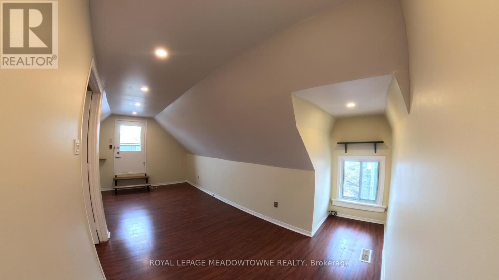 A - 492 Dufferin Street, Toronto, Ontario  M6K 2A5 - Photo 9 - C12766604