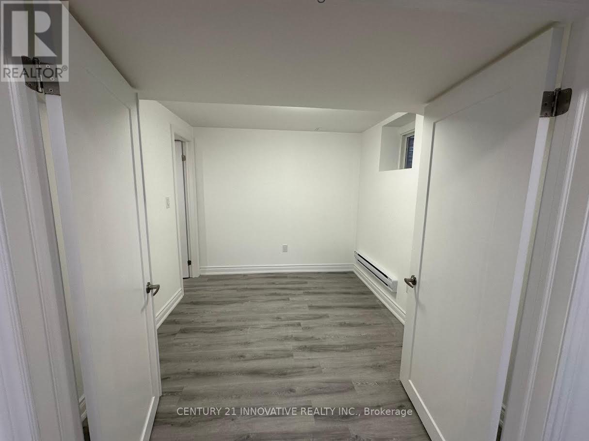 #lower - 1541 Scarlett Trail, Pickering, Ontario  L1V 2P8 - Photo 3 - E12773690