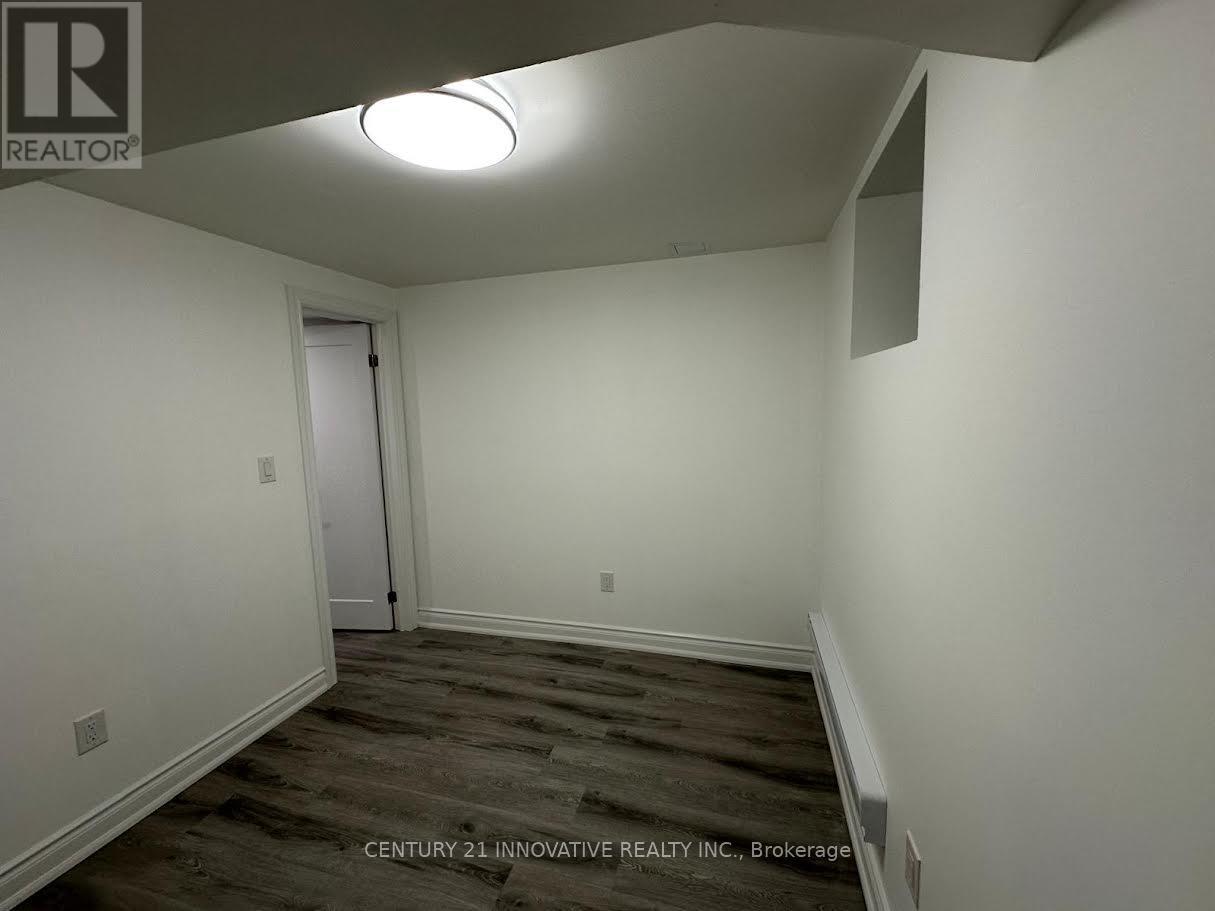 #lower - 1541 Scarlett Trail, Pickering, Ontario  L1V 2P8 - Photo 6 - E12773690