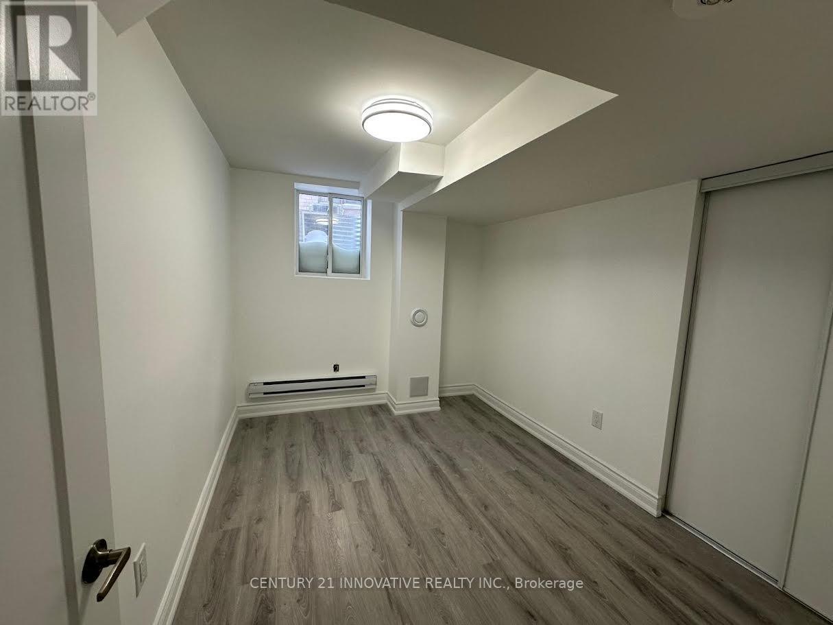 #lower - 1541 Scarlett Trail, Pickering, Ontario  L1V 2P8 - Photo 7 - E12773690