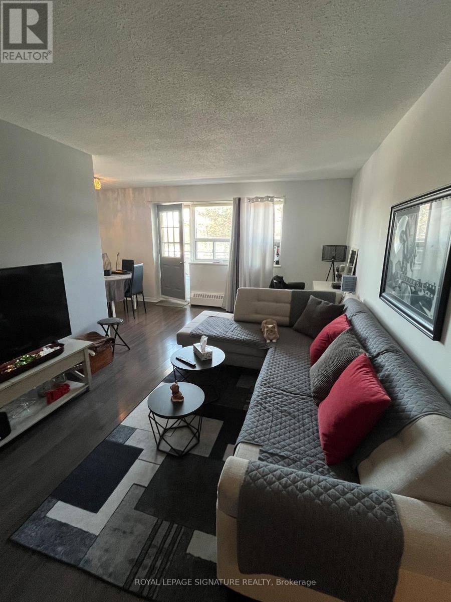 303 - 2485 Woking Crescent, Mississauga, Ontario  L5K 1Z6 - Photo 8 - W12885316