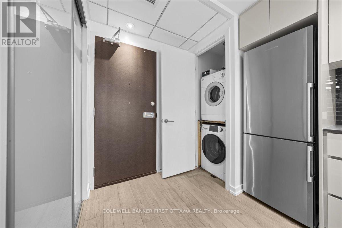 906-199 Slater Street, Ottawa, Ontario  K1P 0C8 - Photo 4 - X12885354