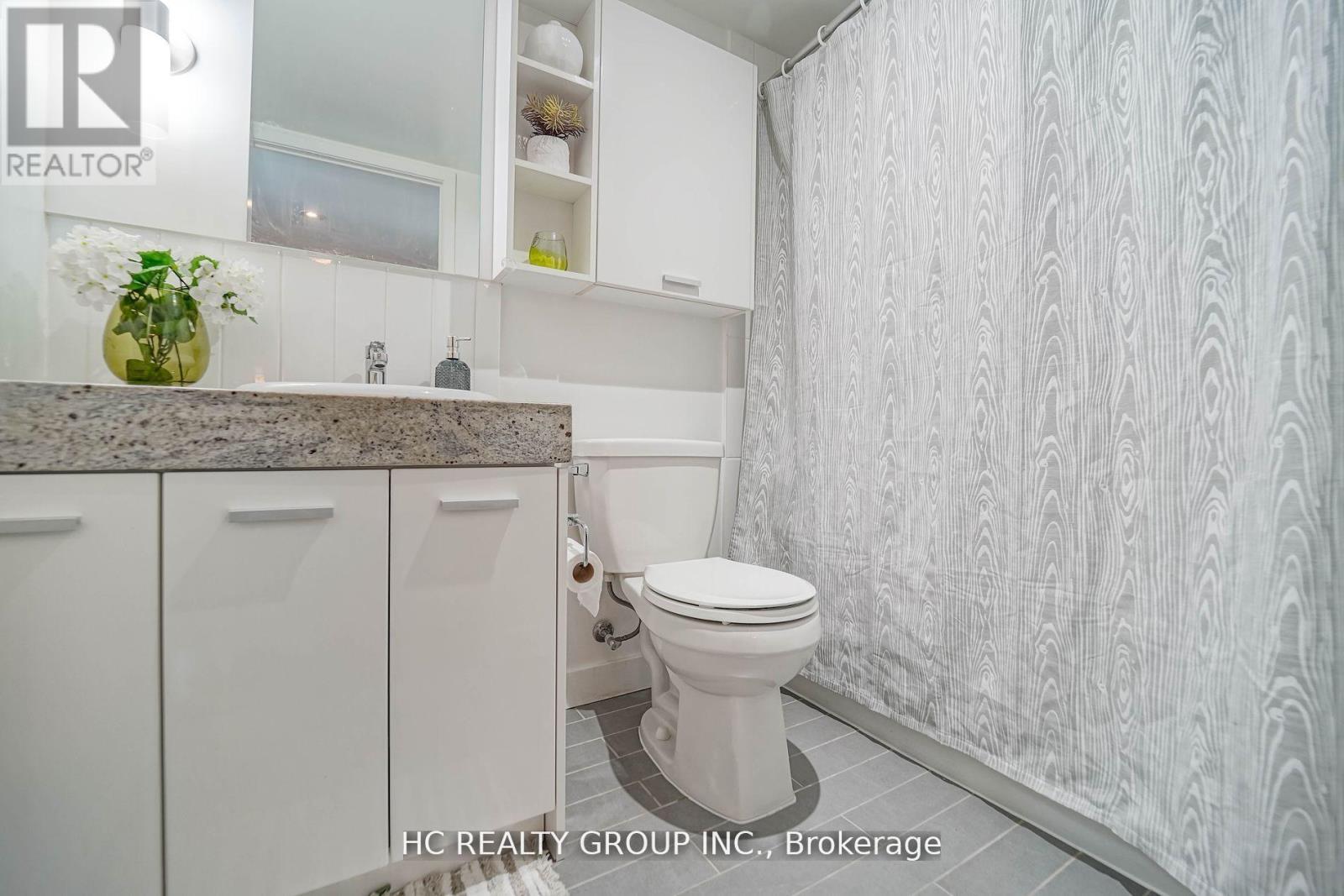 1002 - 15 Singer Court, Toronto, Ontario  M2K 0B1 - Photo 9 - C12885332