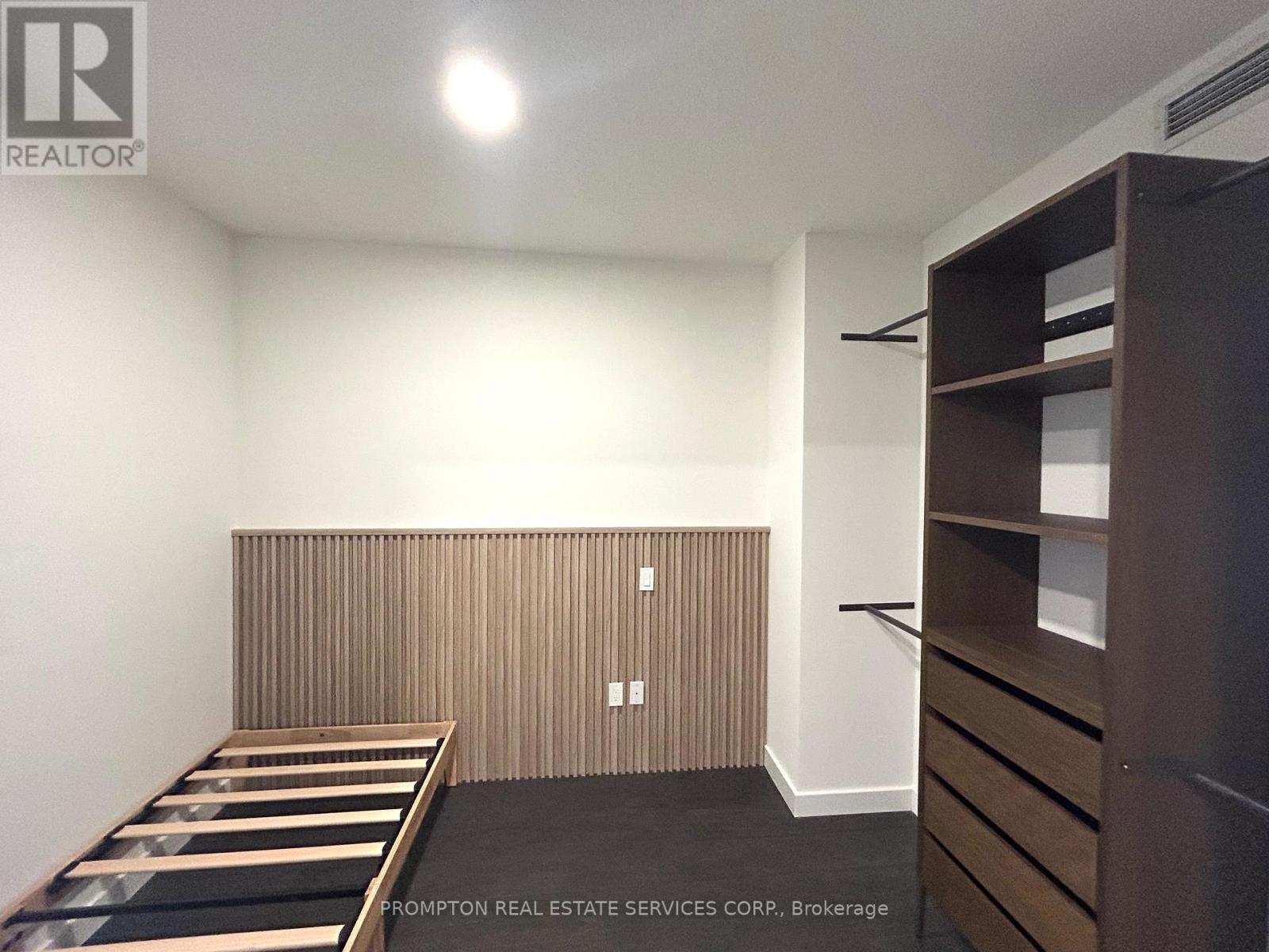 4309 - 1 Concord Cityplace Way, Toronto, Ontario  M5V 0X3 - Photo 12 - C12885342